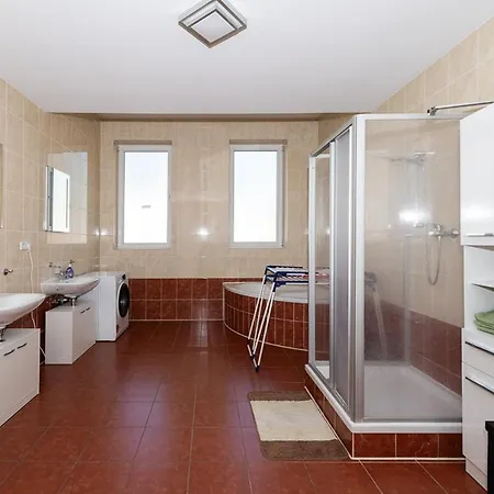 Guest house West *